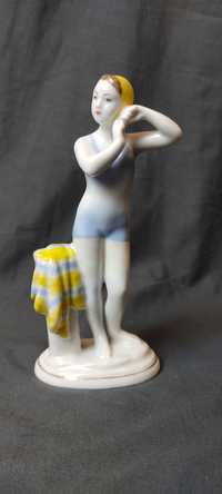 Фарфоровая статуэтка лфз юная плавчиха купальщица