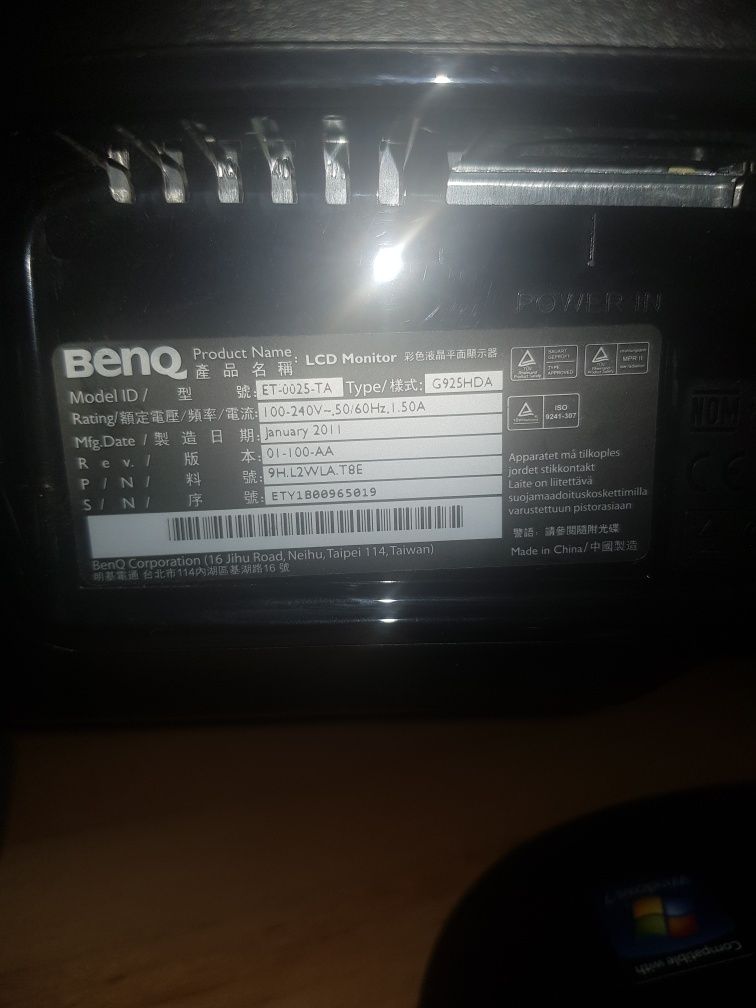 LCD Monitor Benq