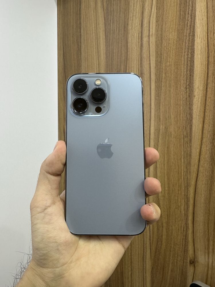 iphone 13pro, blue, 256gb, 79%, korobka dokumetlari bor