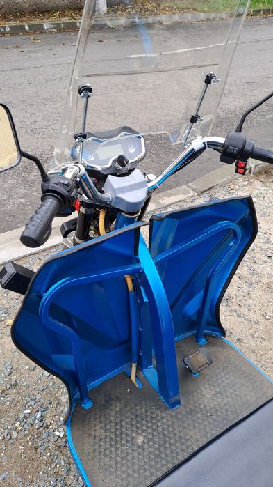 Vând triciclu electric Baisan