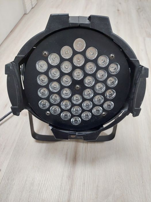 Прожектор LED PAR