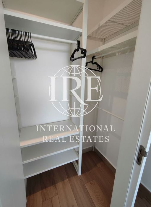 Продава се Тристаен апартамент в Варна, Бриз - 114 кв.м за 3422 €/кв.м - Снимка #4