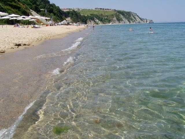 Триетажна къща у моря в гр Бяла Варненска обл.