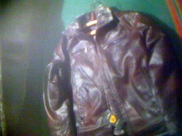 Кожаная куртка новая