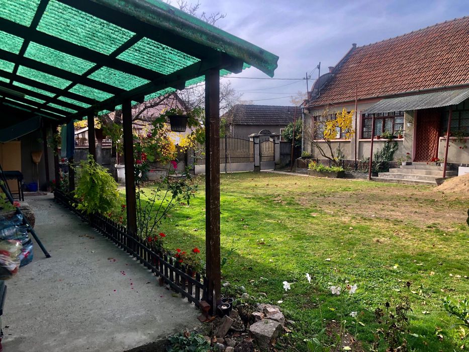Casa langa Oradea