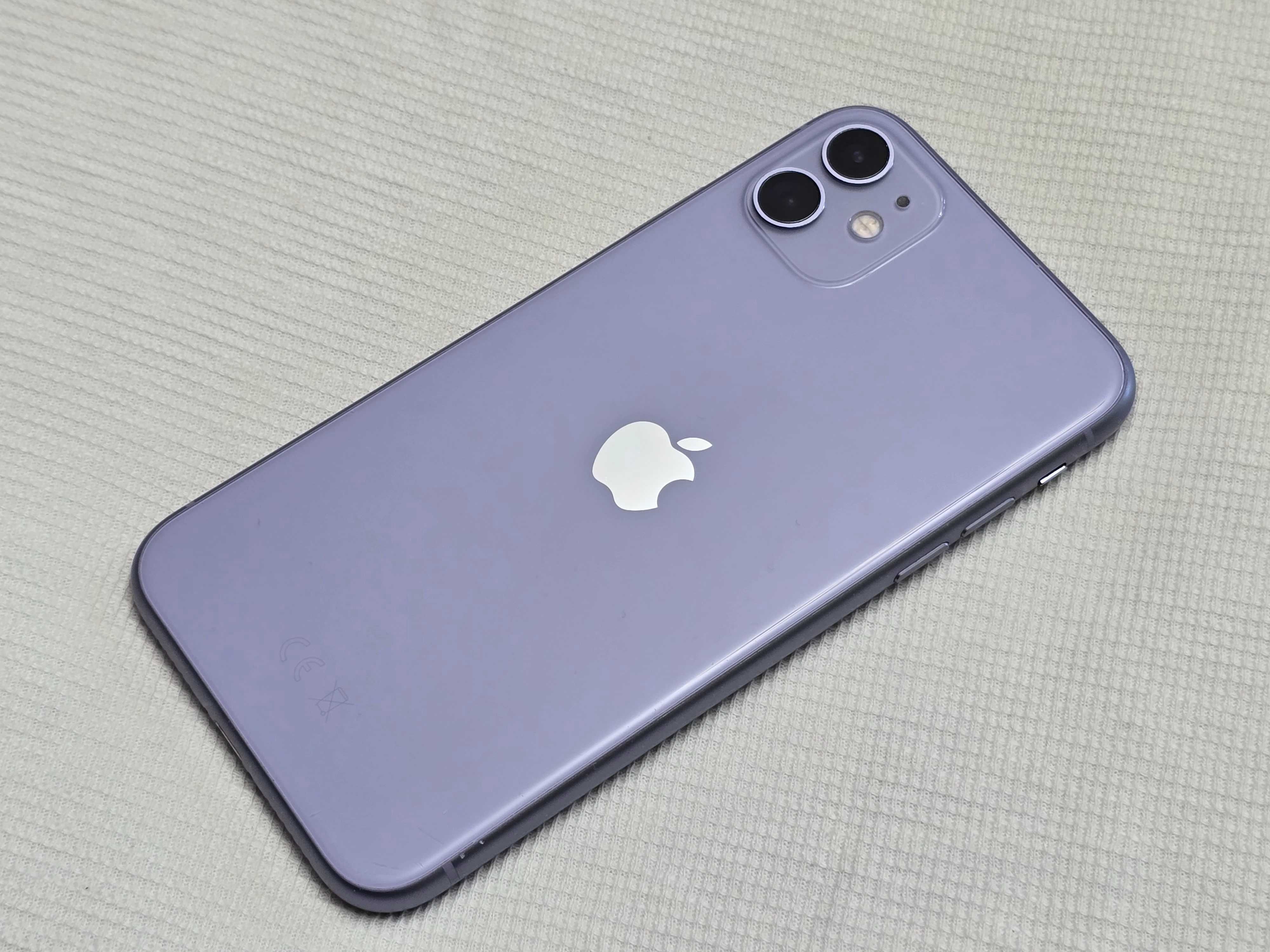 Iphone 11 Purple 10/10 Liber