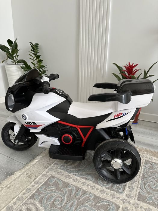 Продам мотоцикл детский на аккумуляторе