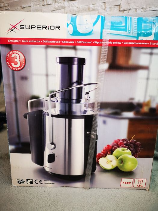 Vând storcător de fructe nou