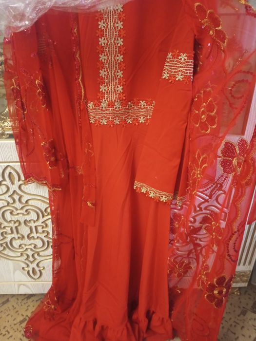 Kelinlik liboslari 
1-2 marta kiyilgan
Kutilmaganlariyam bor
Deyarli y