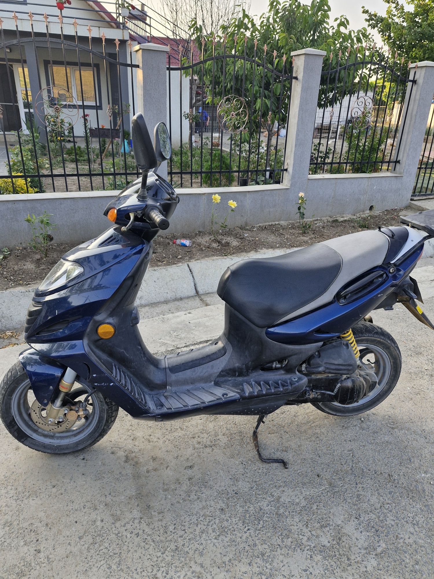 Vând suzuki katana ay 50