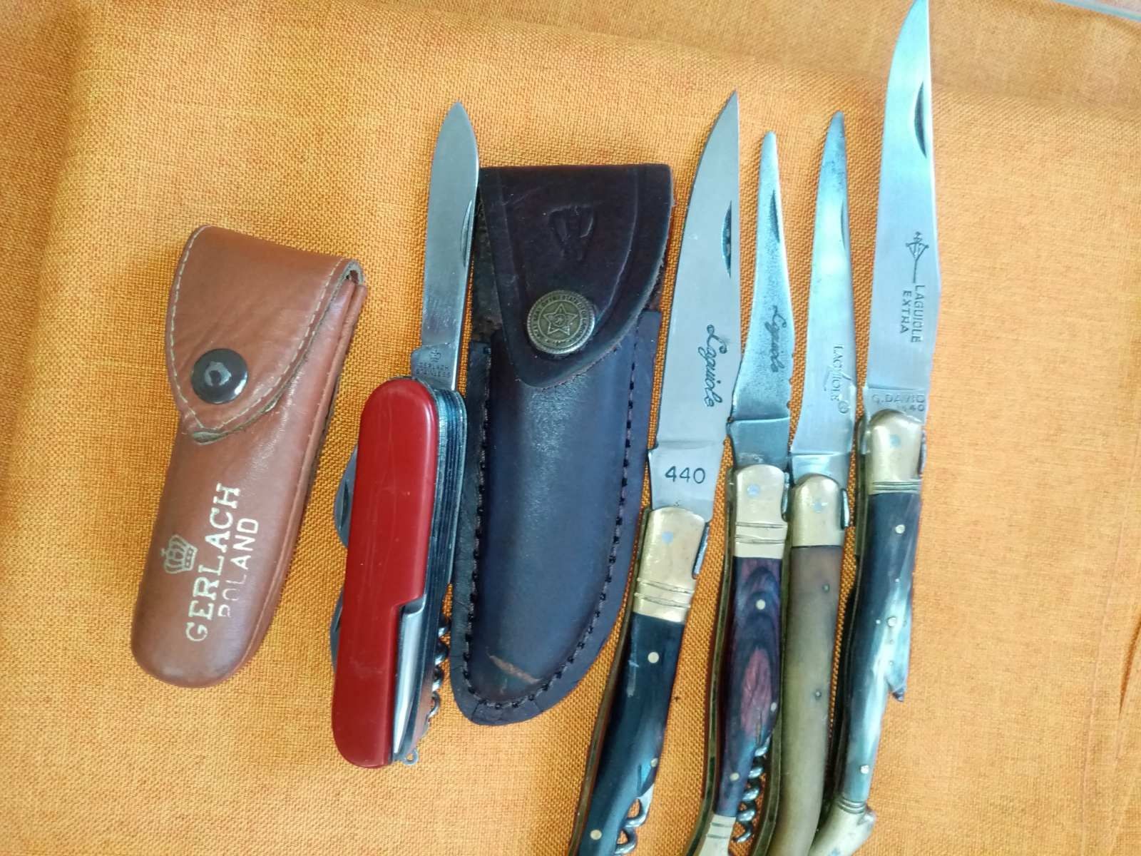 Оригинални френски ножове Лагиол Laguiole pocket knives