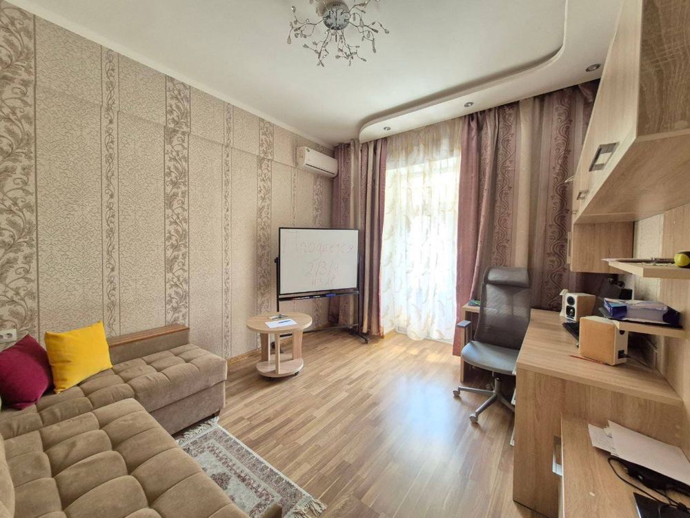 2 ком/3/4 кирпич, площадь 43м2. Ул. Шота Руставели