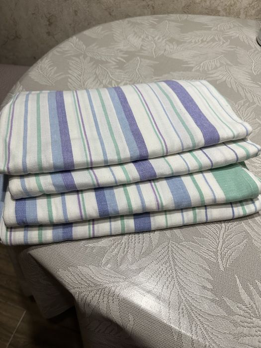 Продаются льняные простани,односпальные,