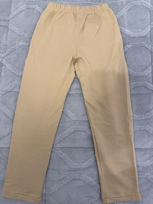 Pantaloni Essentials