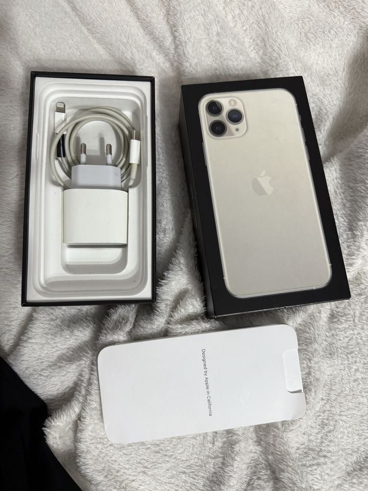 Iphone 11 pro, в идеальном состоянии, б/у