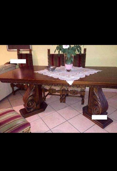 Vând mobilă antică