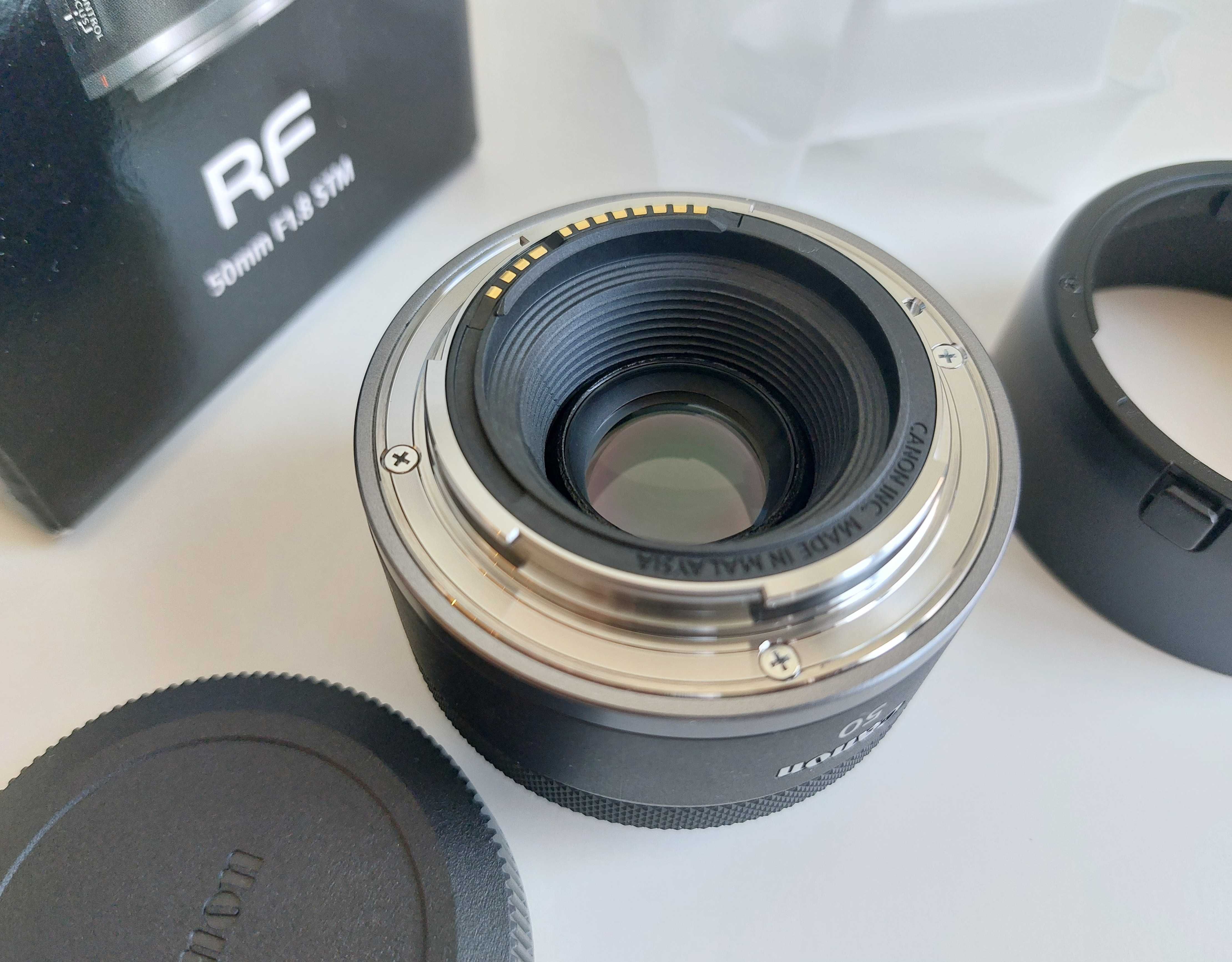 Canon rf 50mm f 1.8 STM