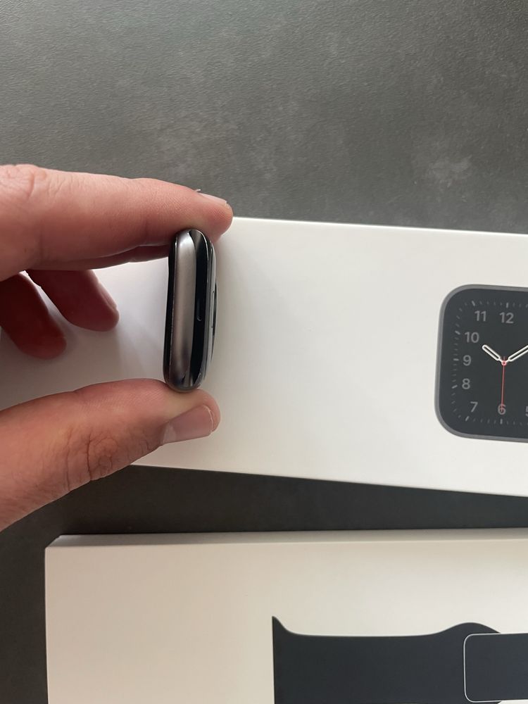 Apple watch SE 2020