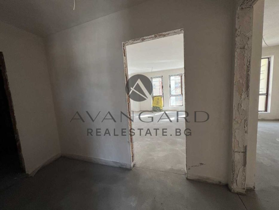 Продава се Двустаен апартамент в Пловдив, Кършияка - 86 кв.м за 1226 €/кв.м - Снимка #3