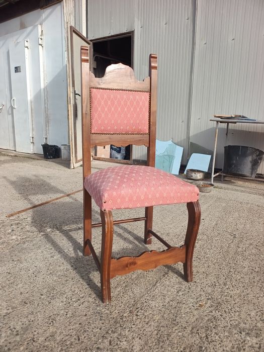 Vând scaune lemn masiv import Italia