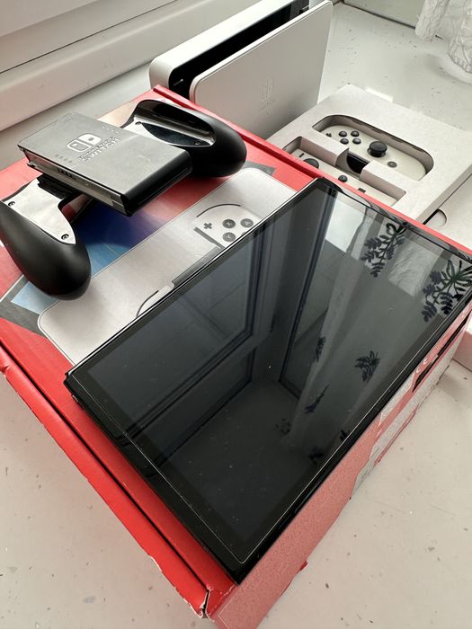 Nintendo Switch Oled 7inch  64 GB