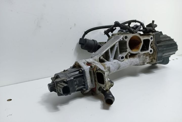 Racitor  gaze 2.0 cdti 0705592 Opel Astra J seria