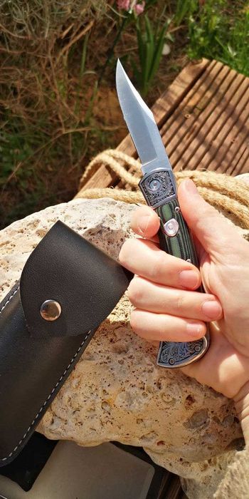 Briceag automat clona Buck 110 Hunter, cutit vanatoare, pescuit