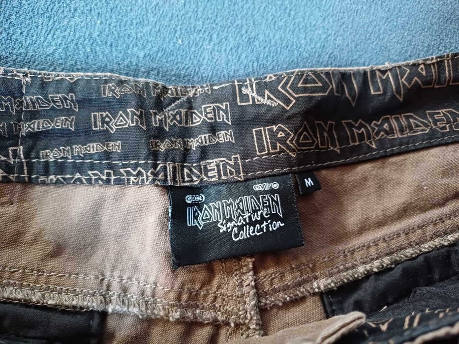Pantaloni scurti IRON MAIDEN - The Number Of The Beast - M/L
