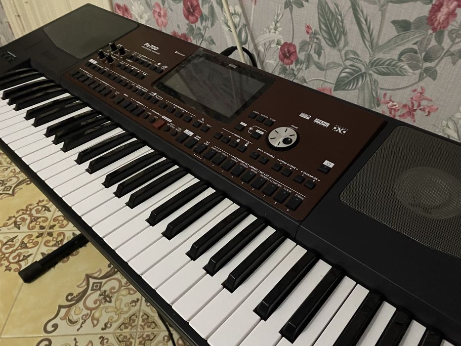Vând orgă Pa700 sau schimb cu orga Pa3x