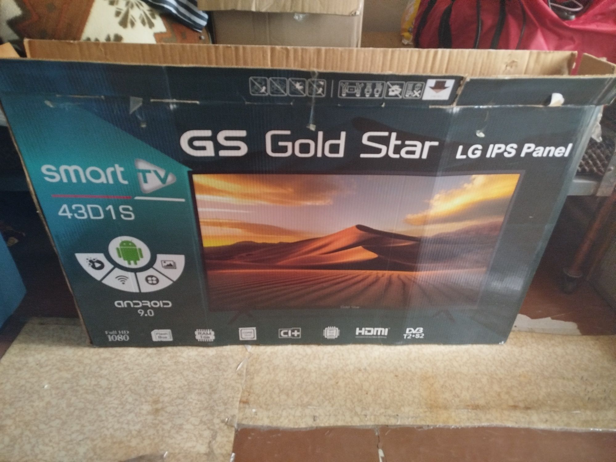 Продам на запчасти телевизор GS