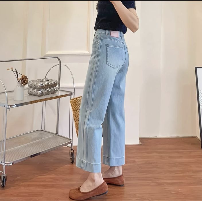 Джинсы новые с этикеткой