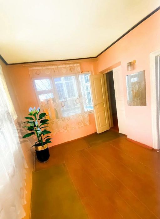 Улица Конституция Продаётся участок с домом 1,65 соток  в центре