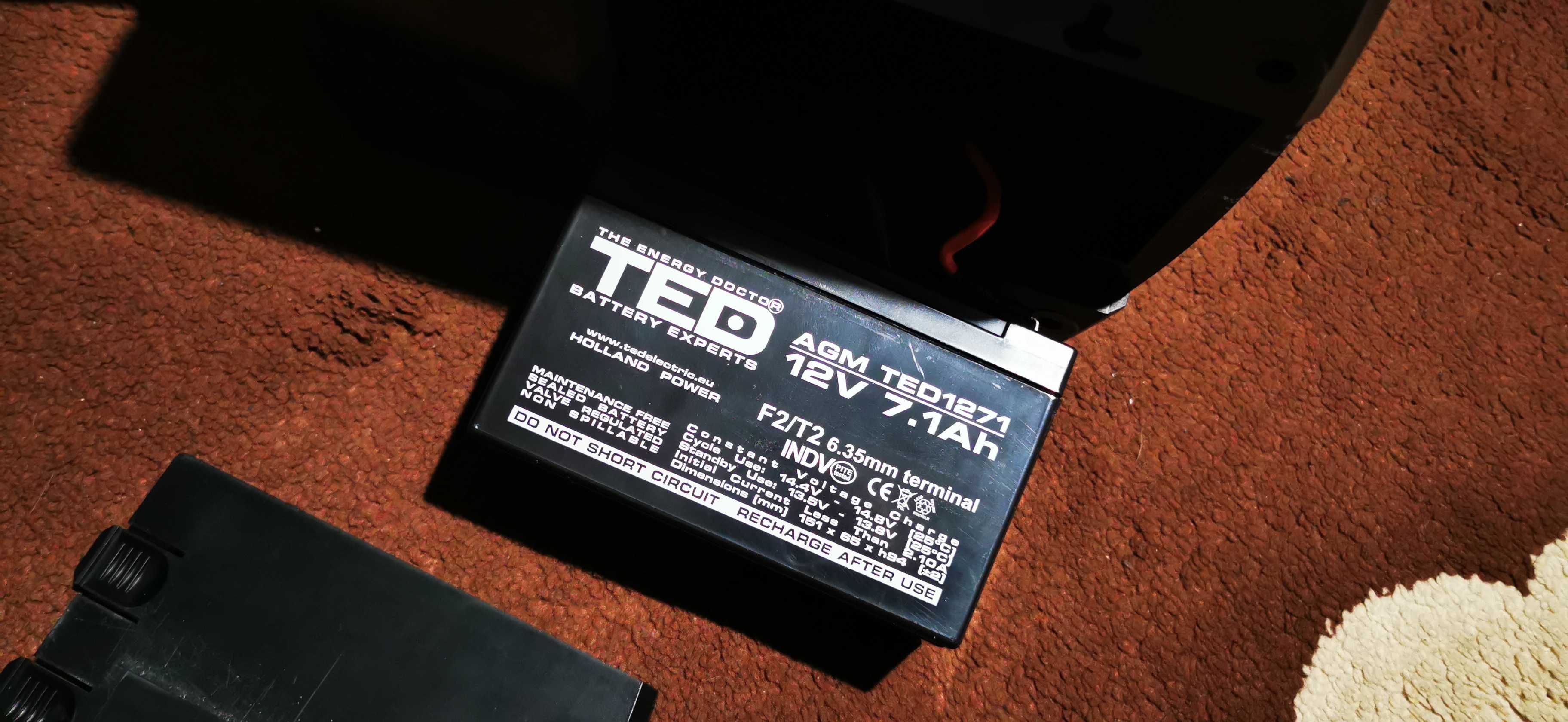 UPS cu baterie TED1271, APC Back-UPS  ES 700