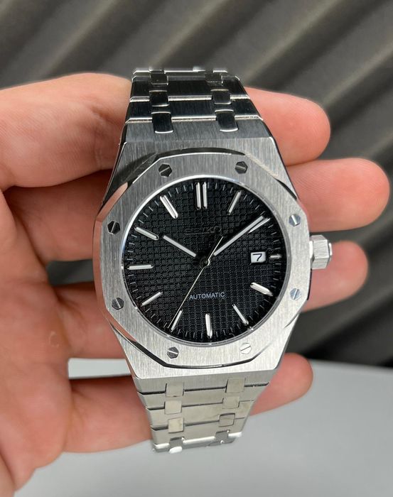 Seiko Mod OAK Black Dial