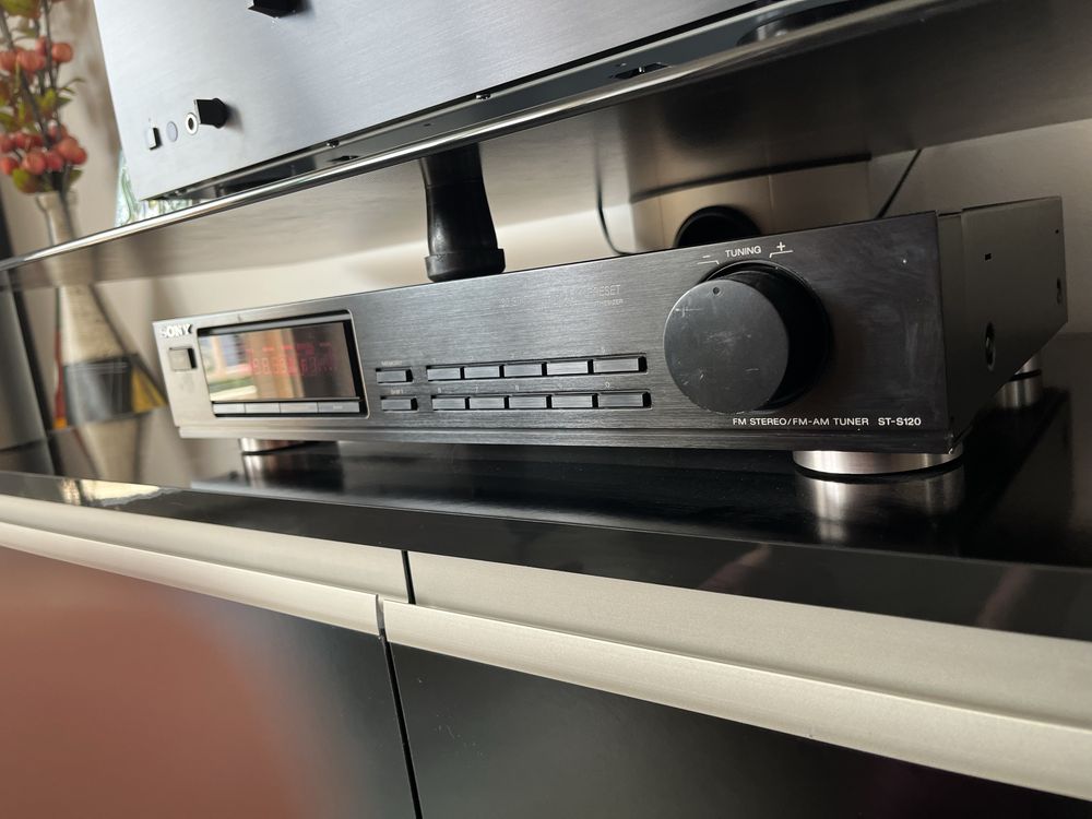 Тунер Sony ST-S120.