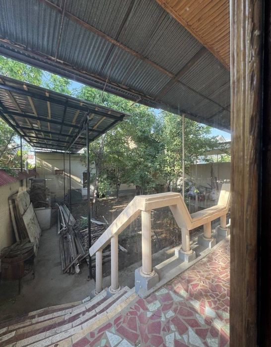 Сдаётся Участок Под детский сад .Офис .Лабзак.ор-р 10 Школа