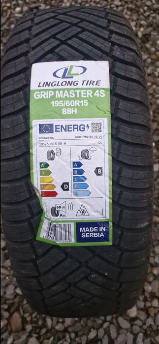 Vand 4 cauciucuri 15