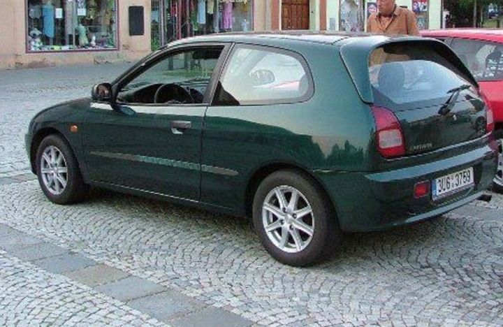 Спойлер багажника mitsubishi colt 1998