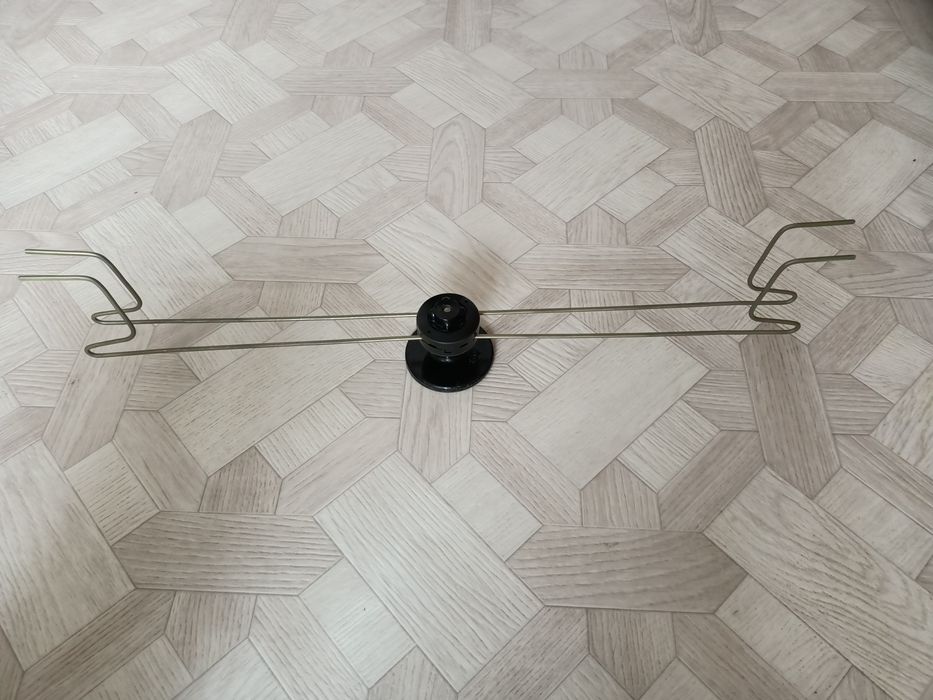 Приспособление для ручной перемотки ниток с инструкцией