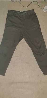 Pantaloni de damă, lungi firmă ZARA, mărimea 42, culoare măslinie