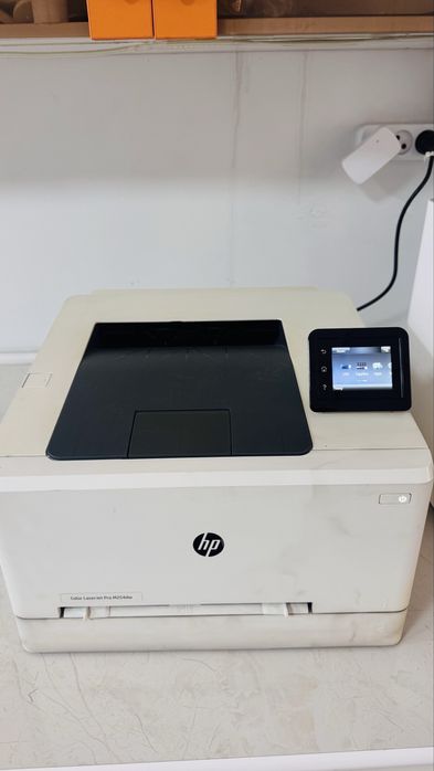Продаю лазерный принтер