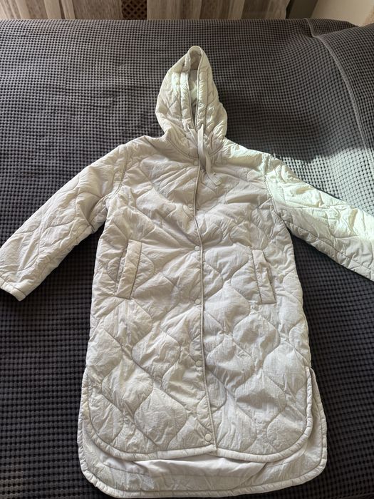 Стеганая демисезонная куртка stradivarius