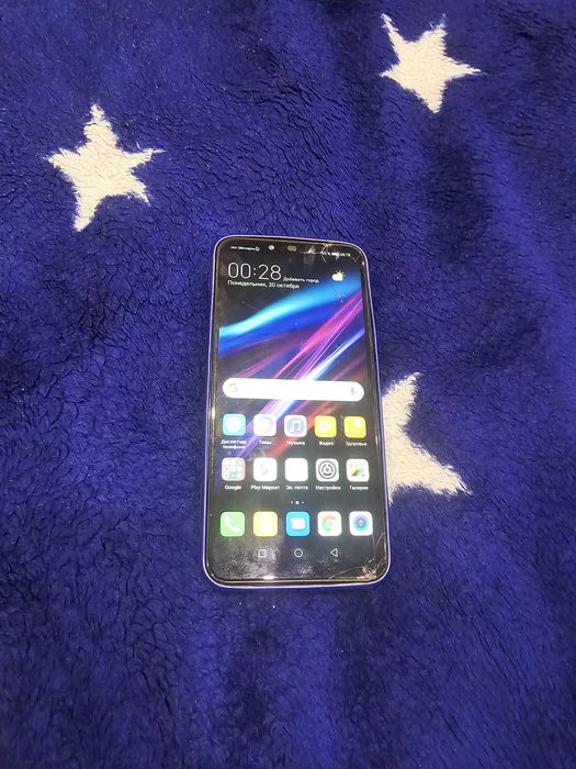 Продаётся телефон HUAWEI MATE 20 LITE