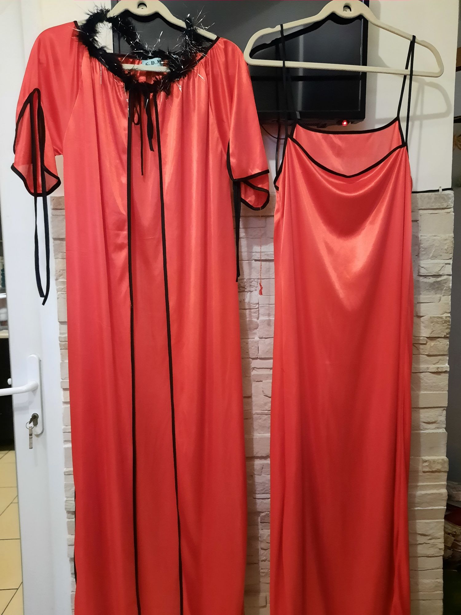 Pijamale dama L,XL din satin/voal cu dantela