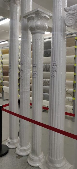 Колонна декоративная, лепнина