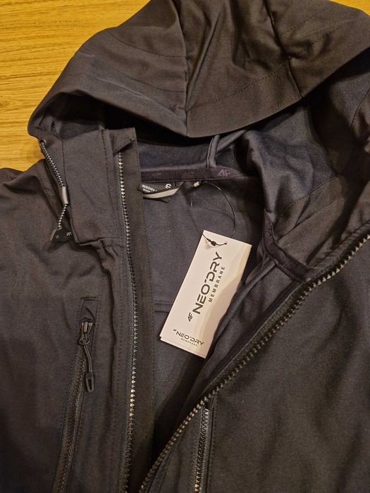 Geaca ploaie 4F Neodry 8K Softshell, masuri S-M-L-XL, noua, sigilata