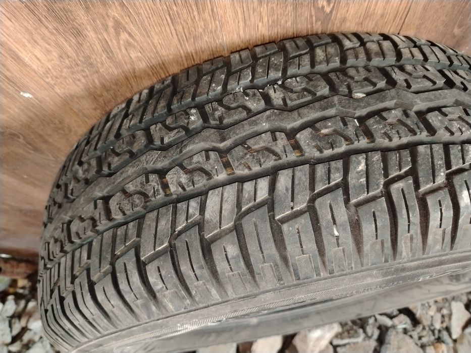 Продам покрышка сост идиялный