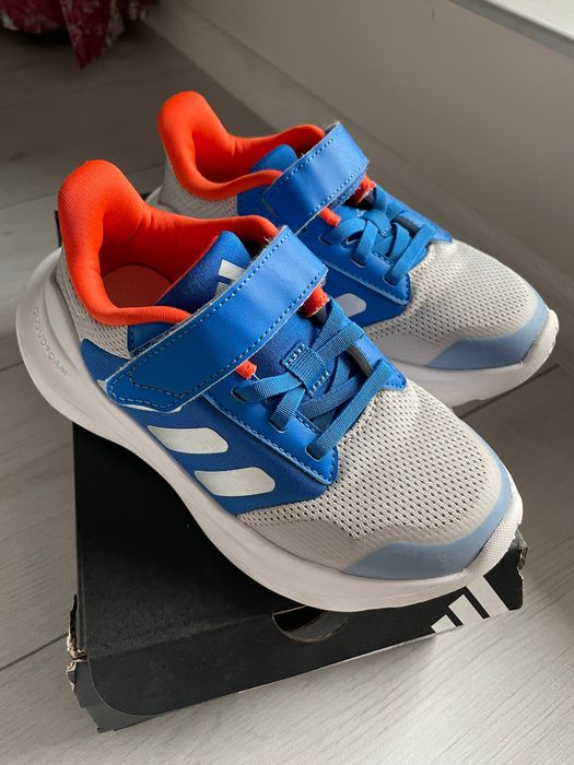 детски маратонки Adidas