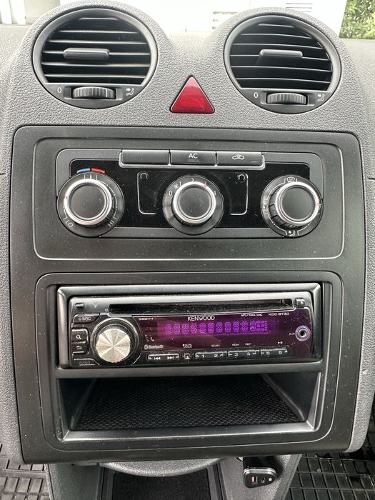 Volkswagen caddy, 1,6 tdi an 2011