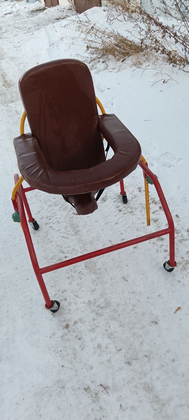 Ходунки для ребёнка с ДЦП